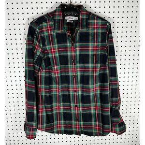 Vineyard Vines button down shirt